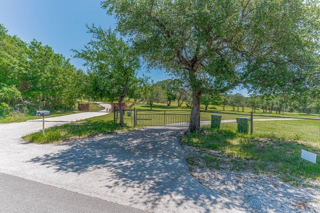 9500 S Fm 730, Azle, TX 76020