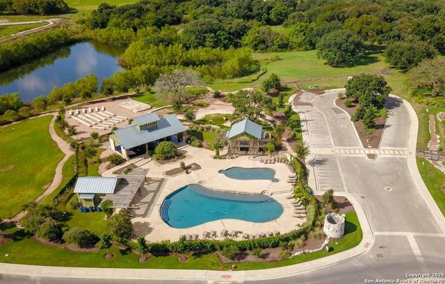 12131 Secret Vine, Schertz, TX 78154