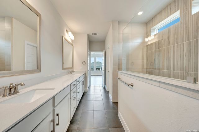 12131 Secret Vine, Schertz, TX 78154