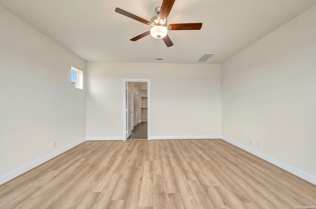 12131 Secret Vine, Schertz, TX 78154