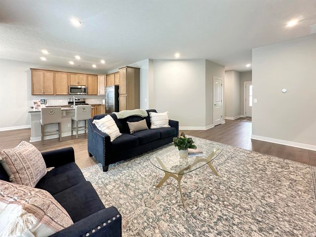 3001 Atcheson Drive, Evansville, IN 47725