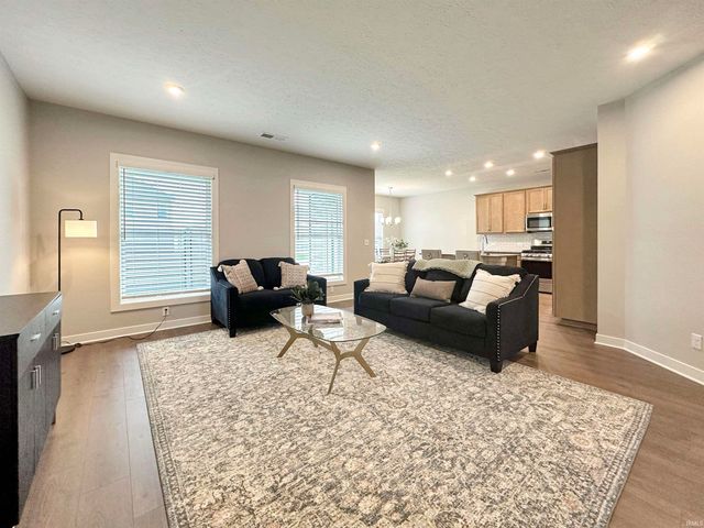 3001 Atcheson Drive, Evansville, IN 47725