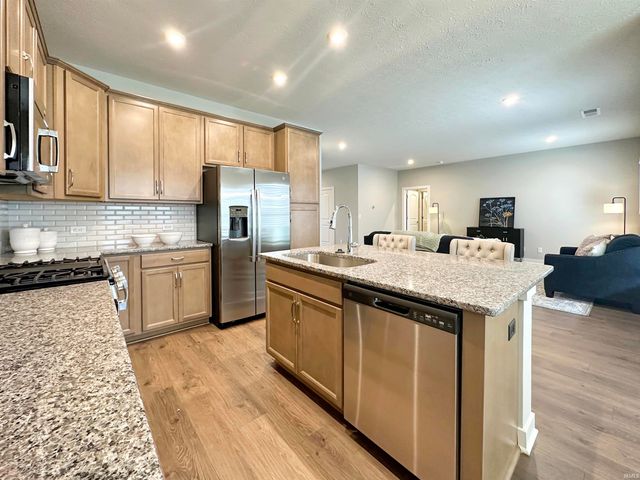 3001 Atcheson Drive, Evansville, IN 47725