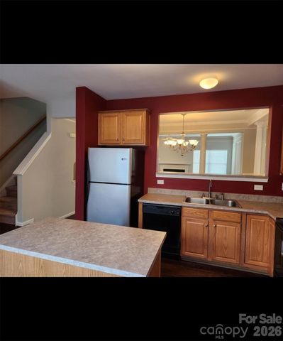 104 Rock Ridge Lane, Mount Holly, NC 28120