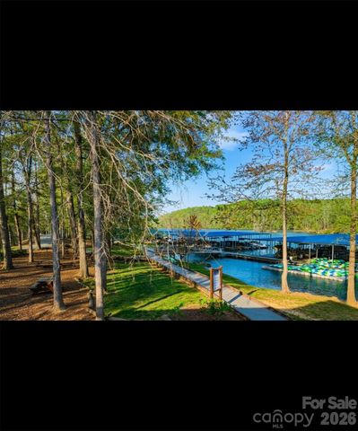 104 Rock Ridge Lane, Mount Holly, NC 28120