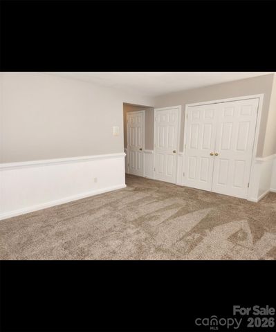 104 Rock Ridge Lane, Mount Holly, NC 28120