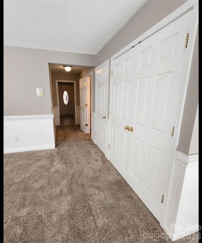 104 Rock Ridge Lane, Mount Holly, NC 28120