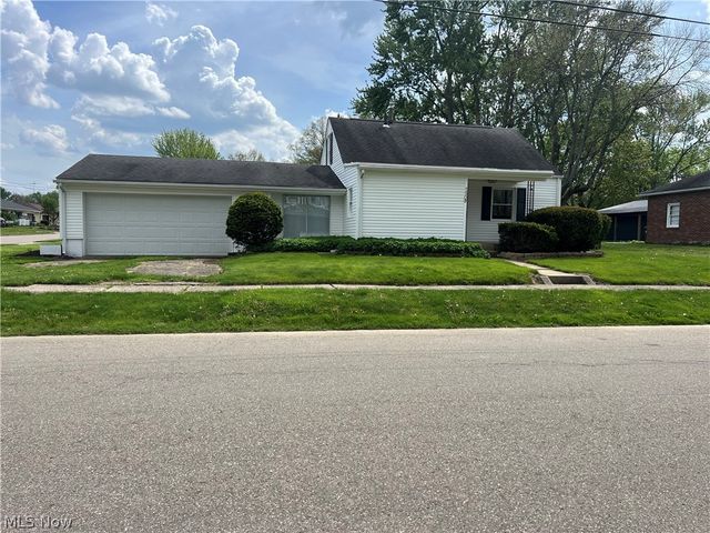 1509 Overlook Avenue SW, Massillon, OH 44647