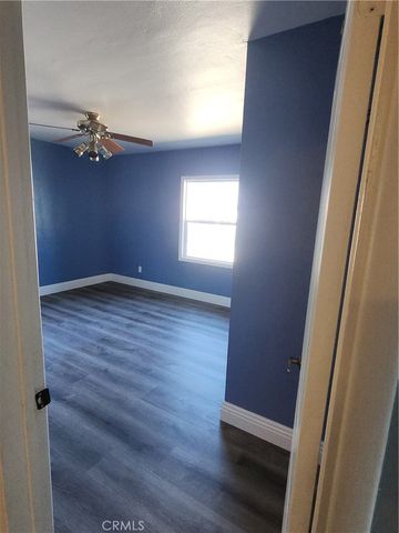 858 S Riverside, Rialto, CA 92376