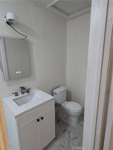 858 S Riverside, Rialto, CA 92376