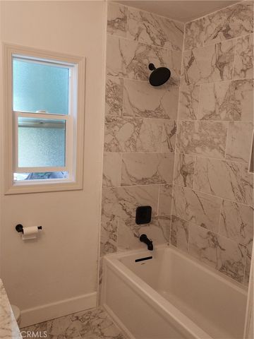 858 S Riverside, Rialto, CA 92376