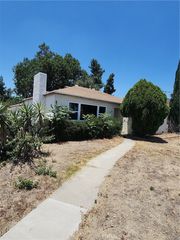 858 S Riverside, Rialto, CA 92376