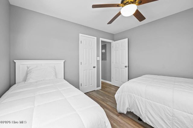 2005 Ocean Drive, Emerald Isle, NC 28594