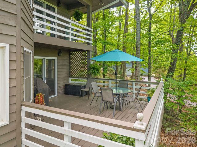 58 Sourwood Drive, Mills River, NC 28759