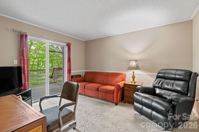 58 Sourwood Drive, Mills River, NC 28759
