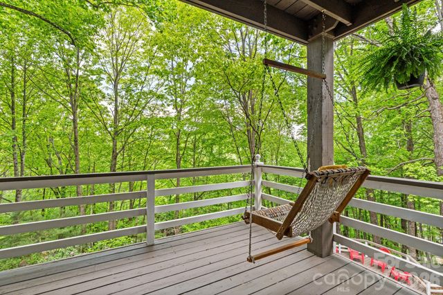 58 Sourwood Drive, Mills River, NC 28759