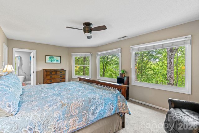 58 Sourwood Drive, Mills River, NC 28759