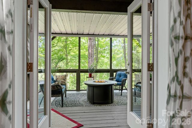 58 Sourwood Drive, Mills River, NC 28759