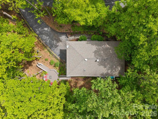 58 Sourwood Drive, Mills River, NC 28759