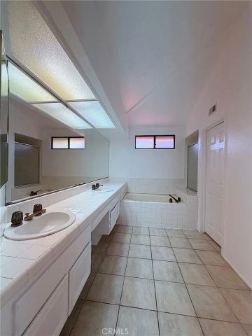 1548 Vallecito, Pomona, CA 91768