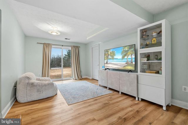 644 UNIVERSITY DR, Waldorf, MD 20602