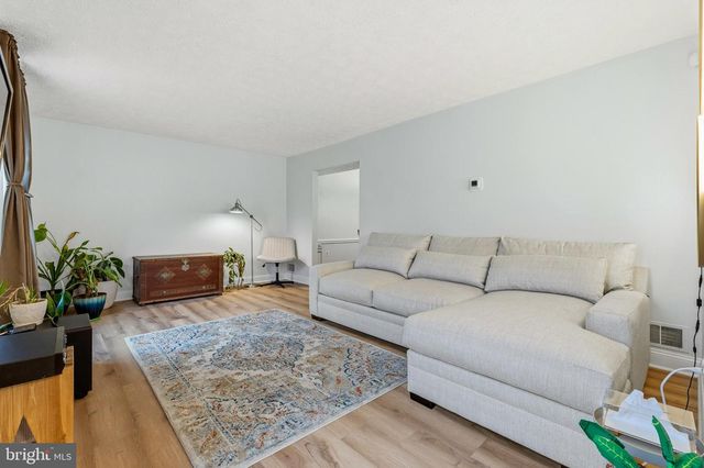 644 UNIVERSITY DR, Waldorf, MD 20602