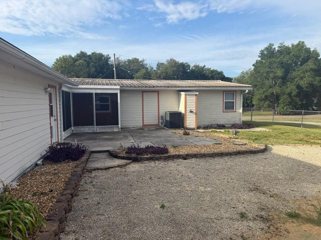 11595 SE 129TH PLACE, Ocklawaha, FL 32179
