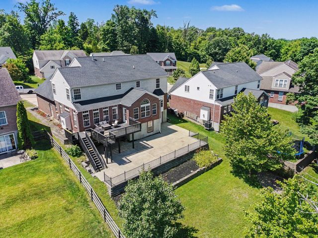 628 Turfrider Court, Walton, KY 41094