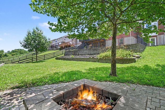 628 Turfrider Court, Walton, KY 41094