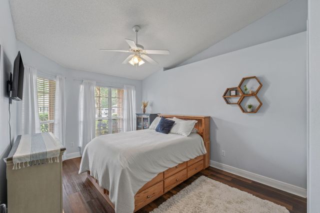 2381 Tumbleweed Drive, Navarre, FL 32566