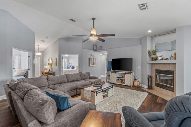 2381 Tumbleweed Drive, Navarre, FL 32566