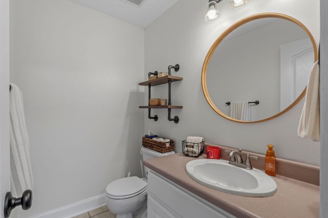 2381 Tumbleweed Drive, Navarre, FL 32566