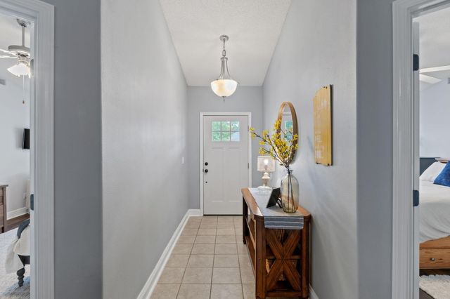 2381 Tumbleweed Drive, Navarre, FL 32566