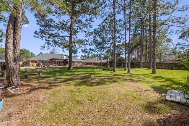 2381 Tumbleweed Drive, Navarre, FL 32566