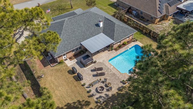 2381 Tumbleweed Drive, Navarre, FL 32566