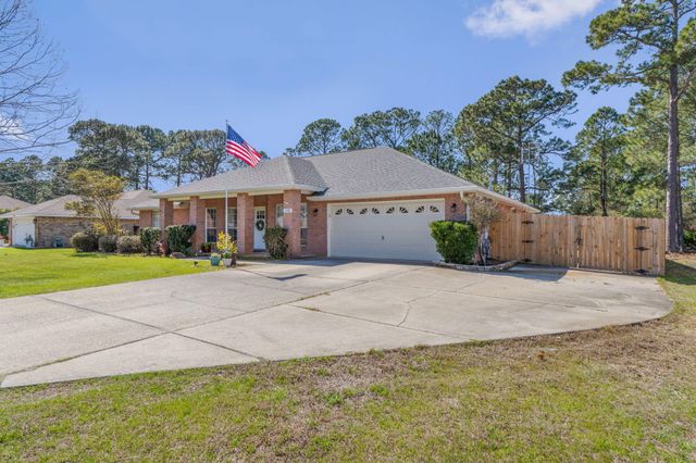 2381 Tumbleweed Drive, Navarre, FL 32566