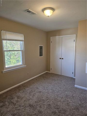 1319 19th St Apt C, Chesapeake, VA 23324