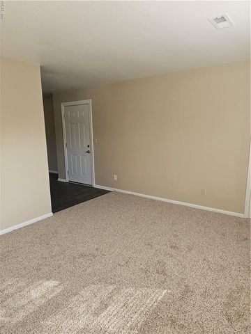 1319 19th St Apt C, Chesapeake, VA 23324