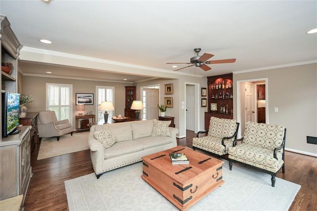 1463 Wood Thrush Way, Marietta, GA 30062