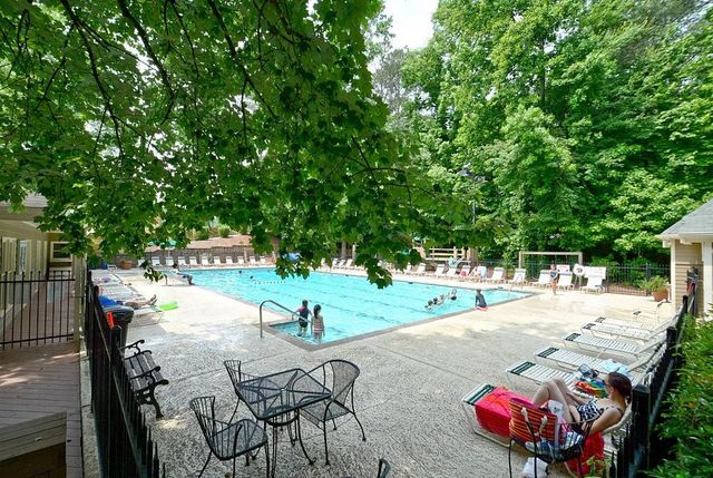 1463 Wood Thrush Way, Marietta, GA 30062