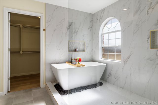 9909 N 118th East Avenue, Owasso, OK 74055