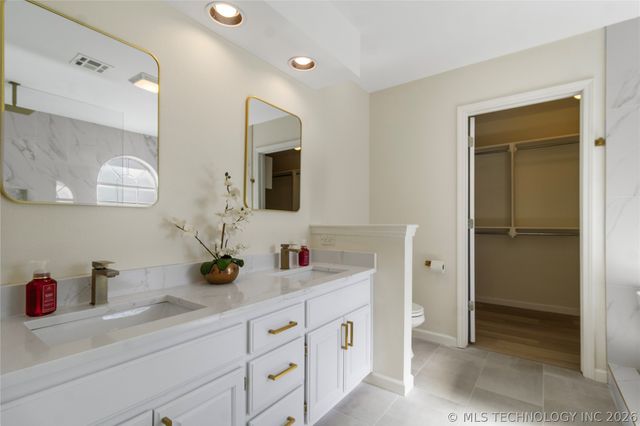 9909 N 118th East Avenue, Owasso, OK 74055