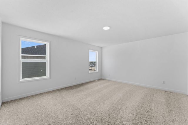 20300 Geneva Trail, Lakeville, MN 55044