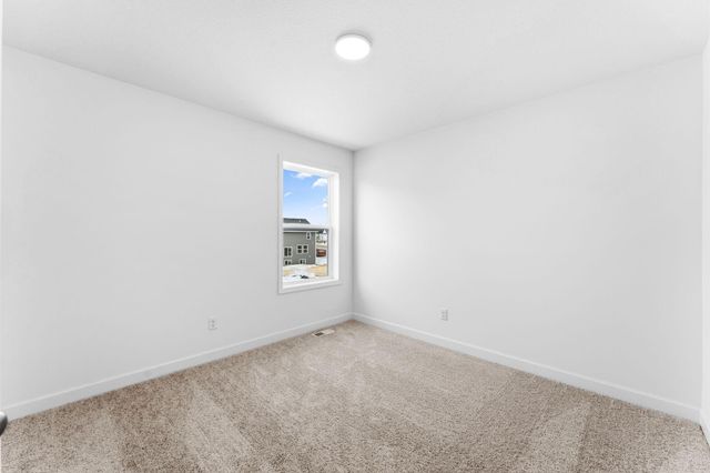 20300 Geneva Trail, Lakeville, MN 55044