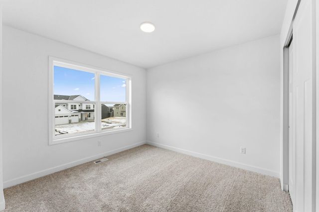 20300 Geneva Trail, Lakeville, MN 55044