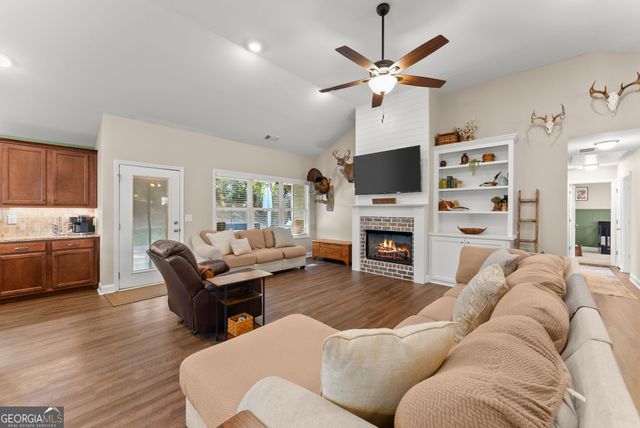 60 Burts Crossing Drrive, Dawsonville, GA 30534