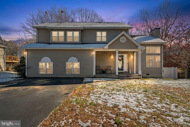 4208 MANETTE DR, Fredericksburg, VA 22408