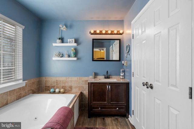 4208 MANETTE DR, Fredericksburg, VA 22408