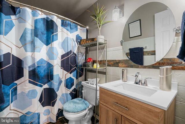 4208 MANETTE DR, Fredericksburg, VA 22408