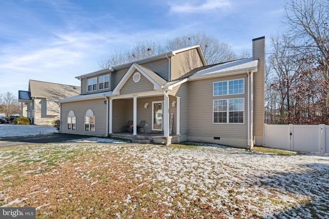 4208 MANETTE DR, Fredericksburg, VA 22408